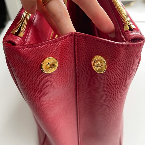 Prada Galleria Saffiano leather extra large bag - Picture 8 of 11